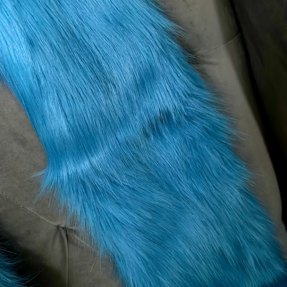 Oversized bright blue faux fur scarf with silk like lining